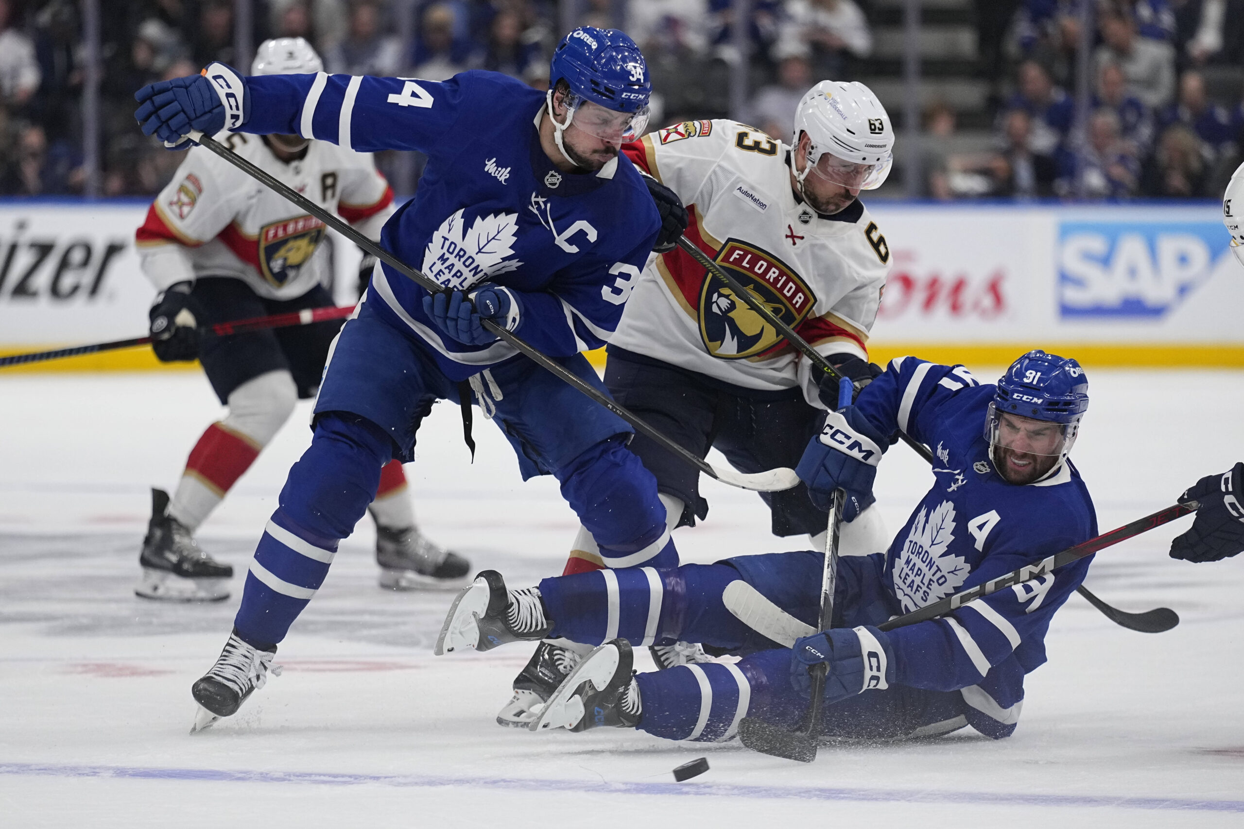 Toronto Maple Leafs Start First Training Camp in the Post-Marner Era