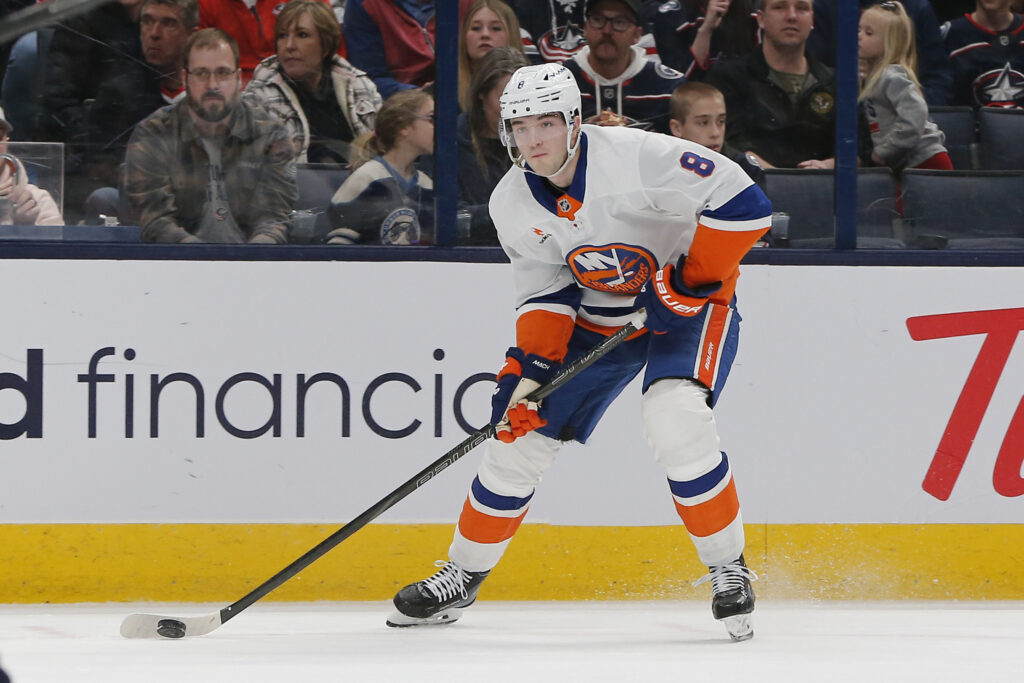 New York Islanders Noah Dobson