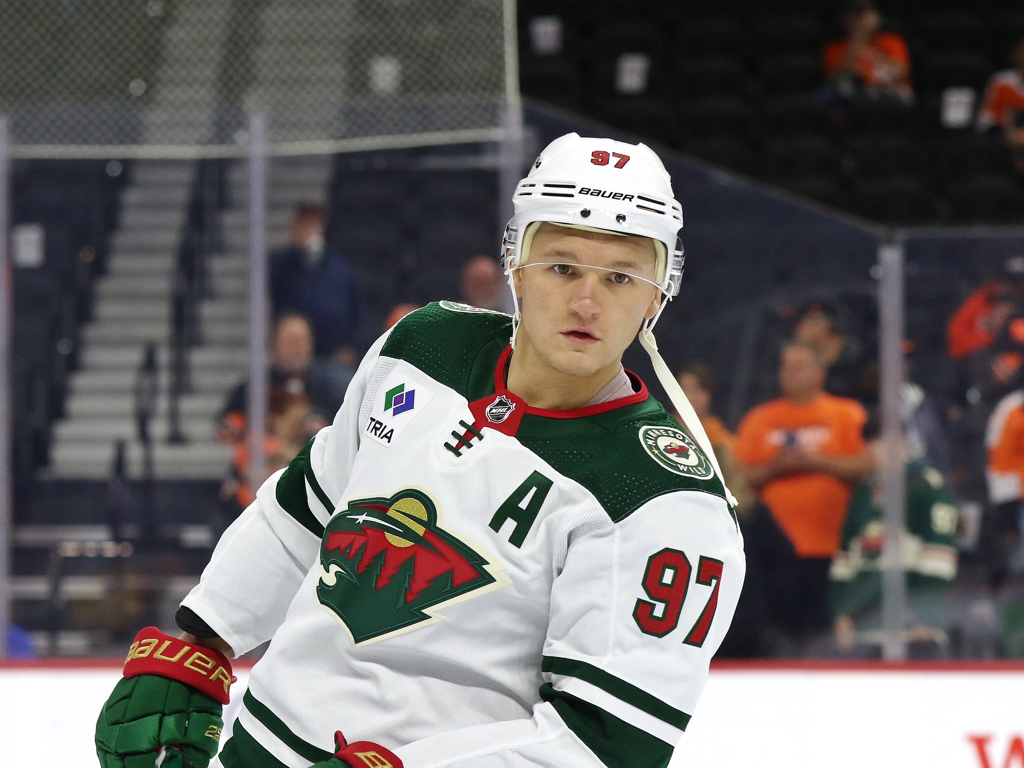 McDavid’s Contract Clock, Price on the Move, a Wild Offer and More NHL News & Rumors