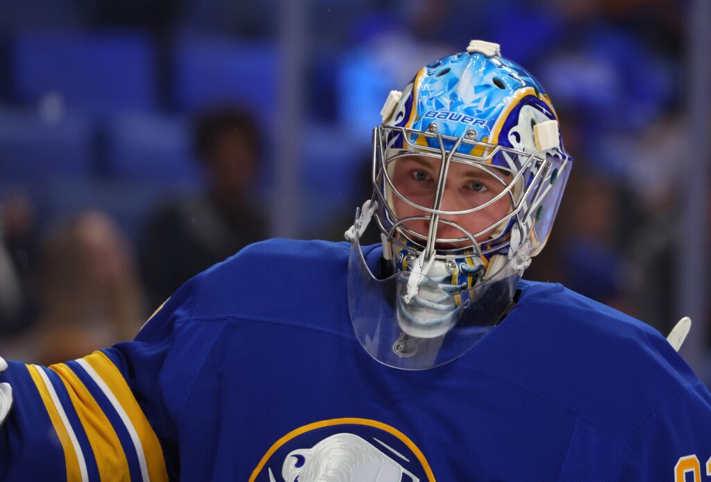 Buffalo Sabres Colten Ellis